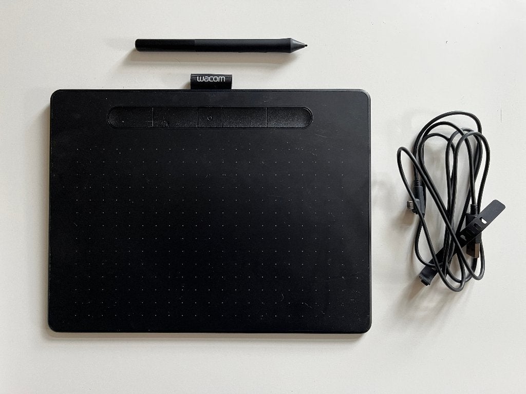 WACOM Intuos, Computers en Software, Tekentablets, Multi-touch, Ophalen of Verzenden, Zo goed als nieuw, Draadloos