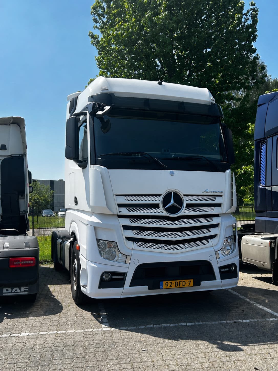 Gezocht: mercedes actros MP3 & MP4, Mercedes-Benz, Diesel, Particulier, Te koop