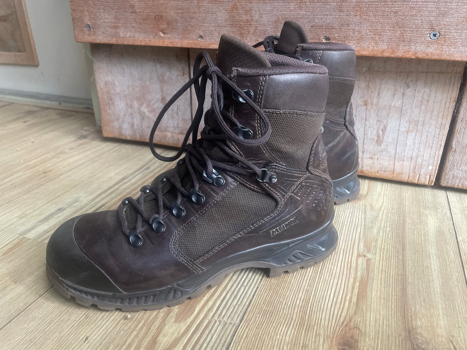 Meindl Wandelschoenen/Bergschoenen - Maat 43, Ophalen of Verzenden, Gedragen, Bruin, Wandelschoenen of Bergschoenen