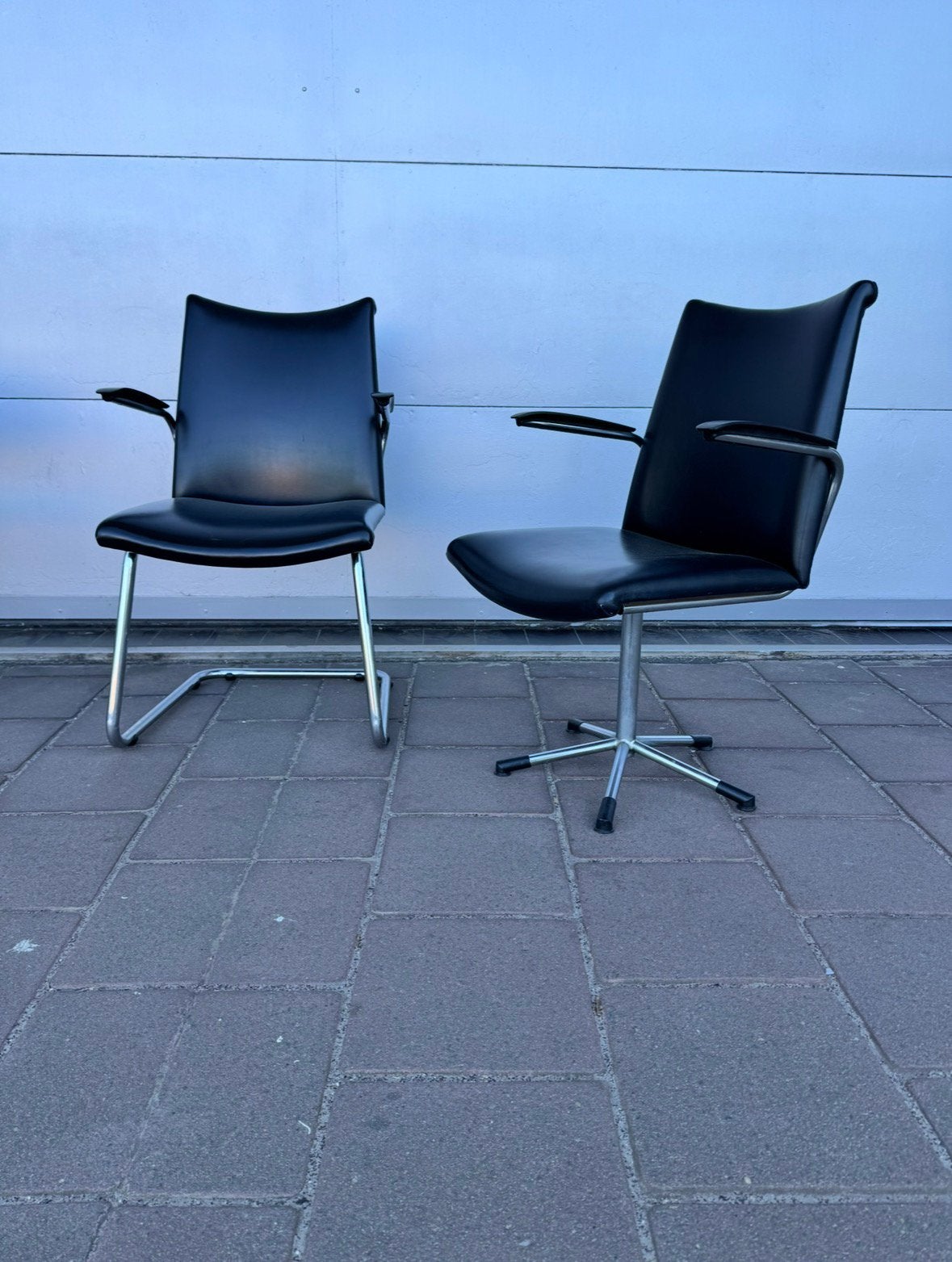 Jaren 60 Gebr. de Wit 4014 hoge fauteuil + burostoel Gispen, Ophalen, Zo goed als nieuw, Zwart