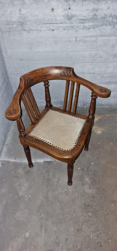 Houten armstoeltje, Antiek en Kunst, Ophalen