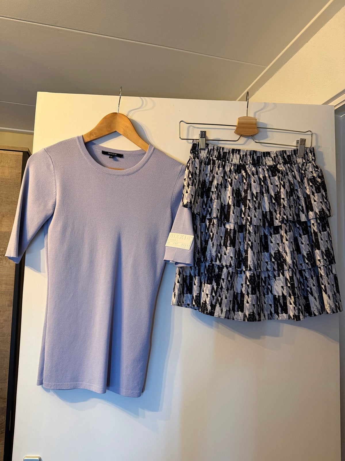 Nikkie setje: shirt en rok in lila/blauw, maat 36, Ophalen of Verzenden, Zo goed als nieuw, Maat 36 (S), Meerkleurig