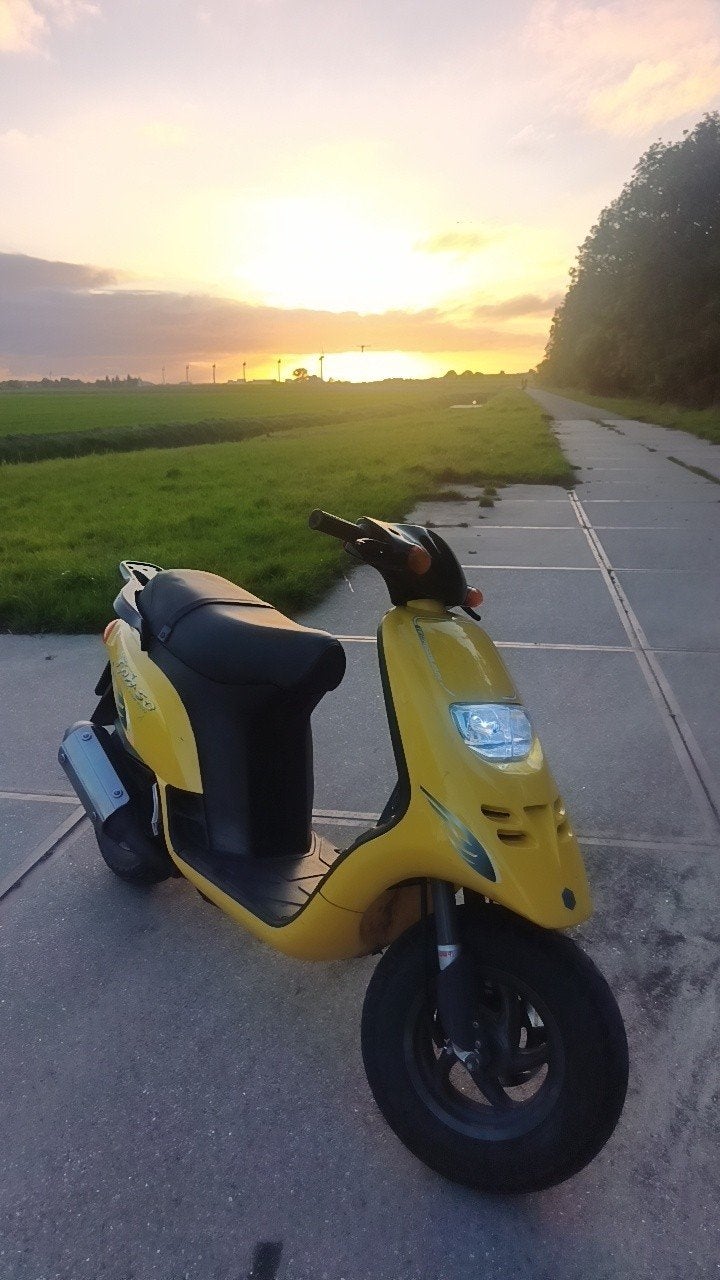 Typhoon 125 | sm06 | 24PWK, Ophalen of Verzenden, Zo goed als nieuw, Overige modellen
