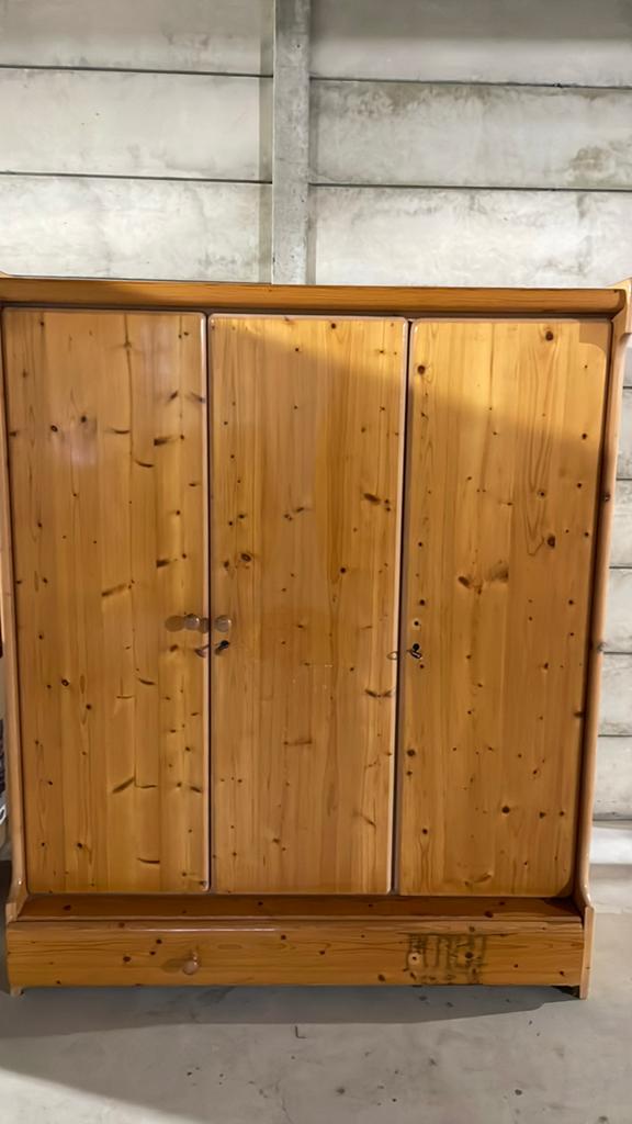 Grenen kledingkast, Gebruikt, 150 tot 200 cm, 50 tot 75 cm, Ophalen