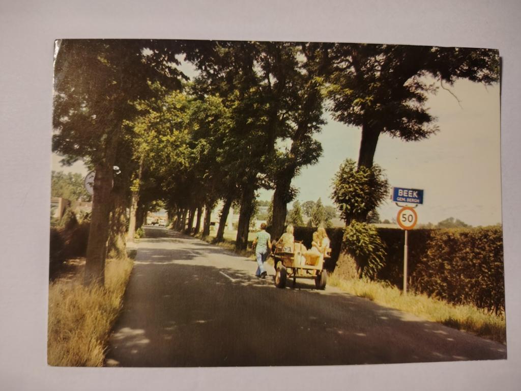 Beek, Ophalen of Verzenden, 1940 tot 1960, Gelderland