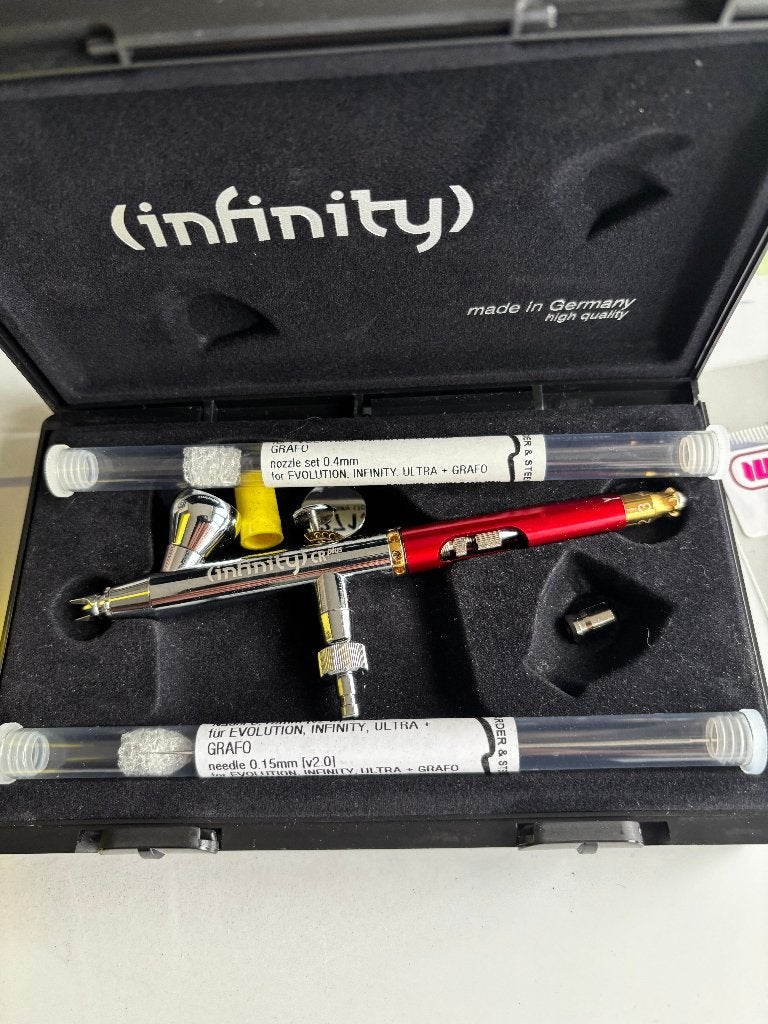 Airbrushes en materialen, Ophalen, Gebruikt