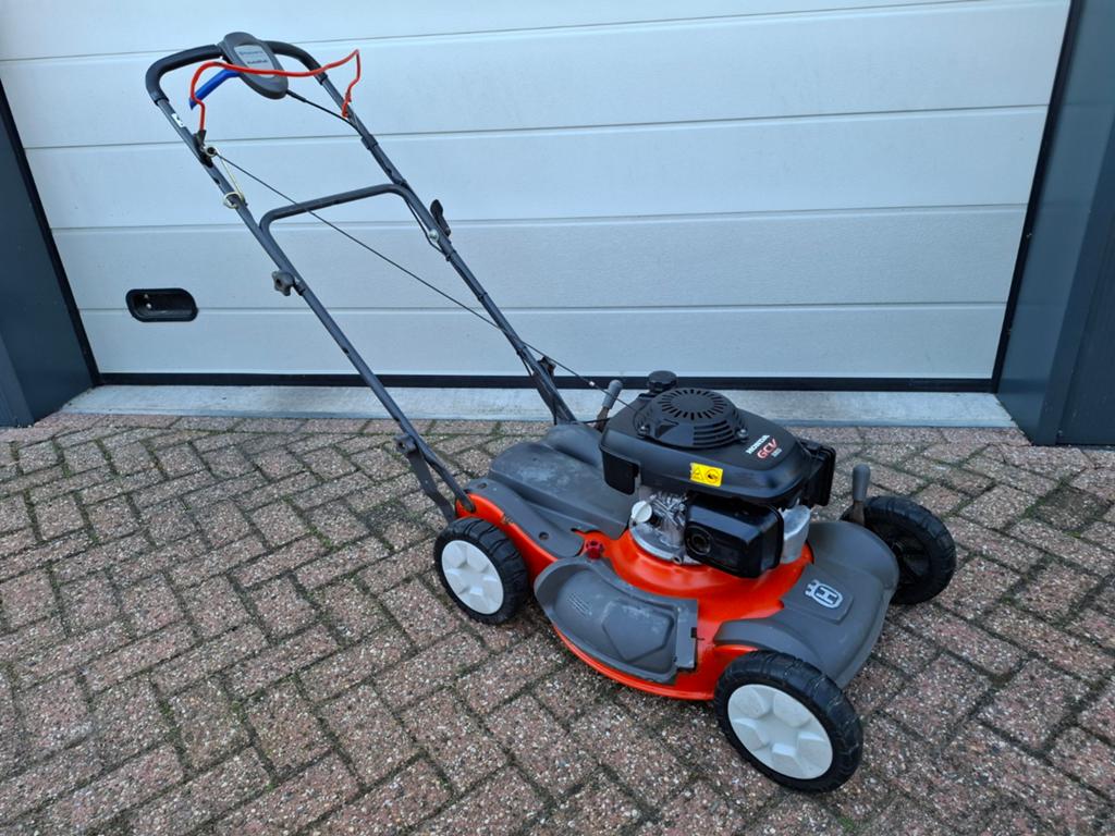 Husqvarna mulchmaaier benzine zelfrijdend, Tuin en Terras, Grasmaaiers, Ophalen, 50 cm of meer