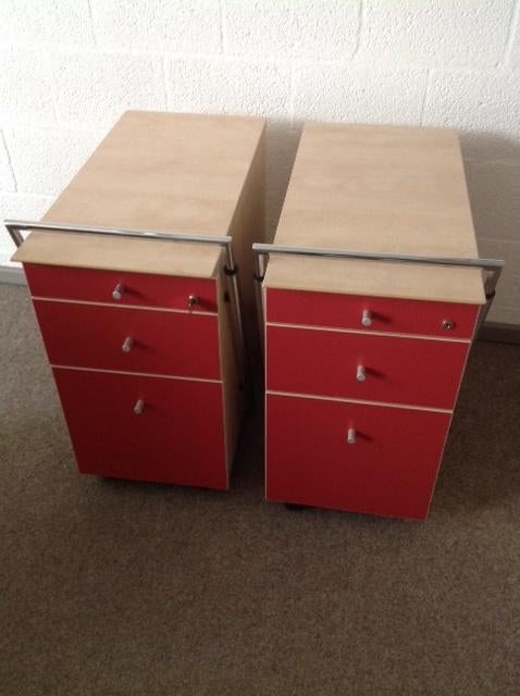 ladeblok  met duwbeugel met wielen , nieuwstaat, Ophalen, Minder dan 50 cm, Zo goed als nieuw, 3 of 4 laden