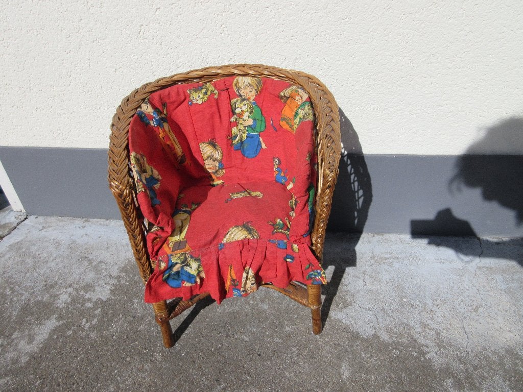Vintage rieten kinderfauteuil, Huis en Inrichting, Fauteuils, Minder dan 50 cm, Gebruikt, Minder dan 75 cm, Stof
