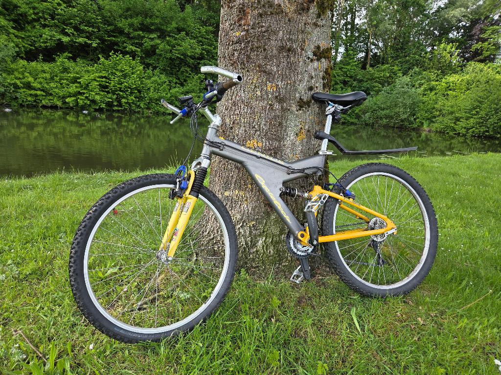 Mountainbike: klassieke bergfiets, Gebruikt, Velgrem, Minder dan 49 cm, Meer dan 20 versnellingen