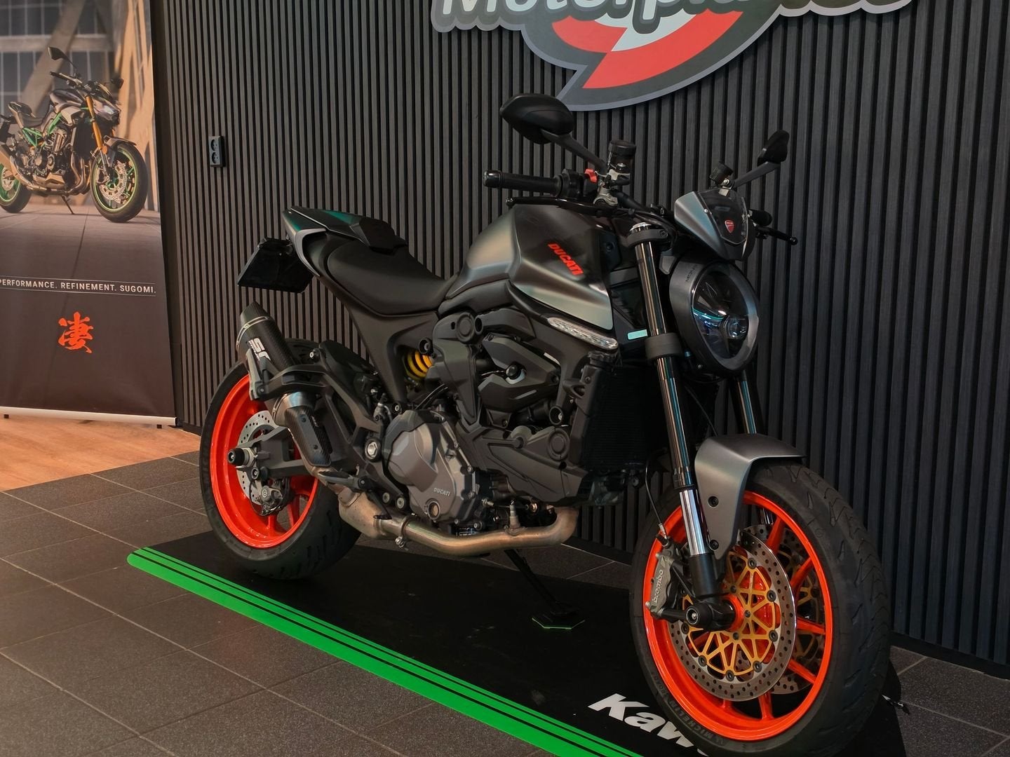 DUCATI MONSTER / MONSTER + - 2021, Motoren, Motoren | Ducati, Bedrijf, Meer dan 35 kW, 937 cc, Naked bike