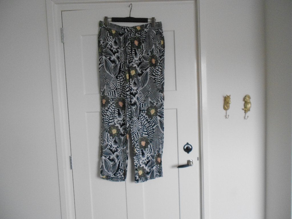Comfortabel Expresso broek, maat 44., Zwart, Maat 42/44 (L), Zo goed als nieuw, Lang