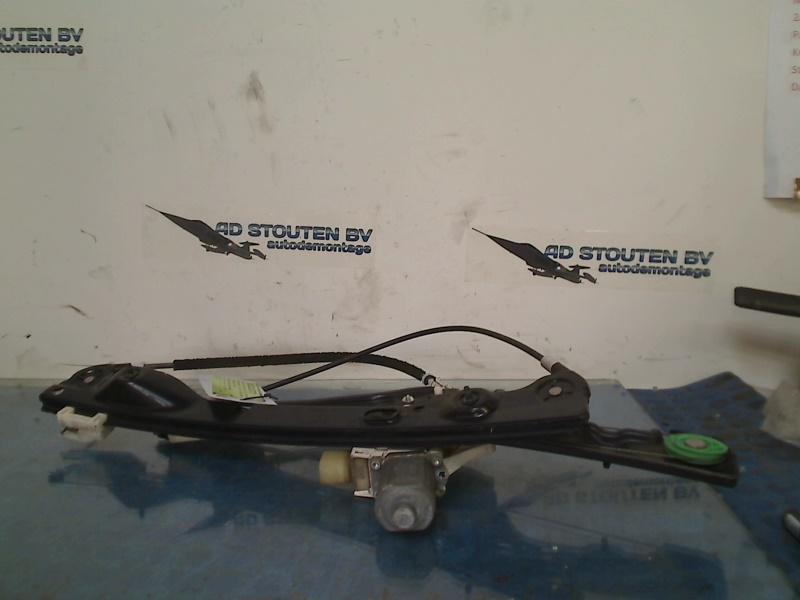 Raammechaniek Elek Links Voor 3 serie Touring (E91) 2006, Gebruikt, Petuelring 130, München 80809, , Duitsland, BMW, Bayerische Motoren Werke AG