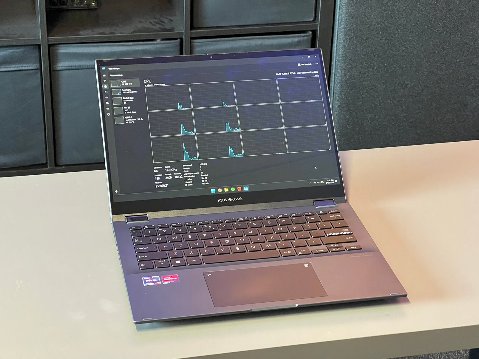 Asus Vivobook 14” Touchscreen | Ryzen 5 | 16GB RAM | SSD, Computers en Software, Windows Laptops, Ophalen, Qwerty, Amd ryzen 5 7530U with radeon graphics