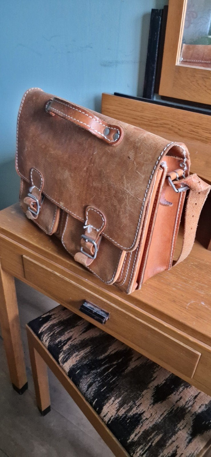 Vintage Leren Schoudertas / Aktetas, Gebruikt, 25 tot 40 cm, 30 tot 45 cm, Ophalen