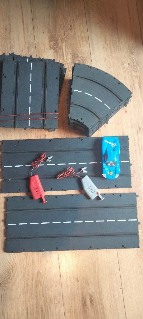 racebaan onderdelen, Kinderen en Baby's, Speelgoed | Racebanen, Ophalen of Verzenden, Gebruikt, Elektrisch, Overige merken