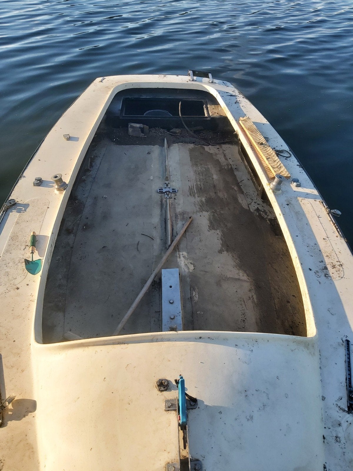opknapper zeilboot wit zonder zeil, Ophalen, Gebruikt, 6 meter of meer, Minder dan 15 m²