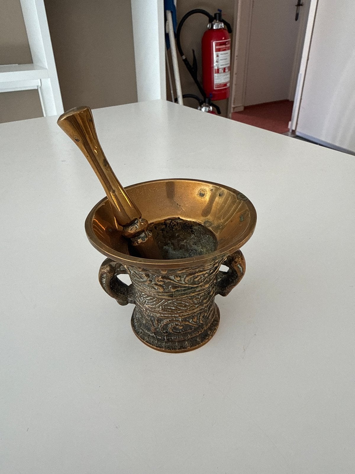 Antieke koperen vijzel met stamper, Ophalen of Verzenden