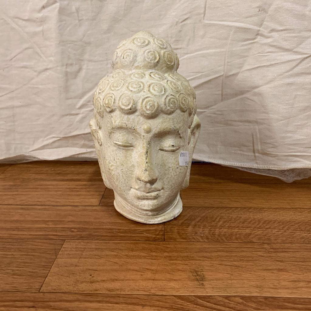 Boeddha beeld - keramiek 20 cm - wit - Bij TTM Wonen, TTM Wonen, Meubels – (Perzische) Tapijten en Woonaccessoires, Taag 63, 2491 CS, Den Haag (Forepark)