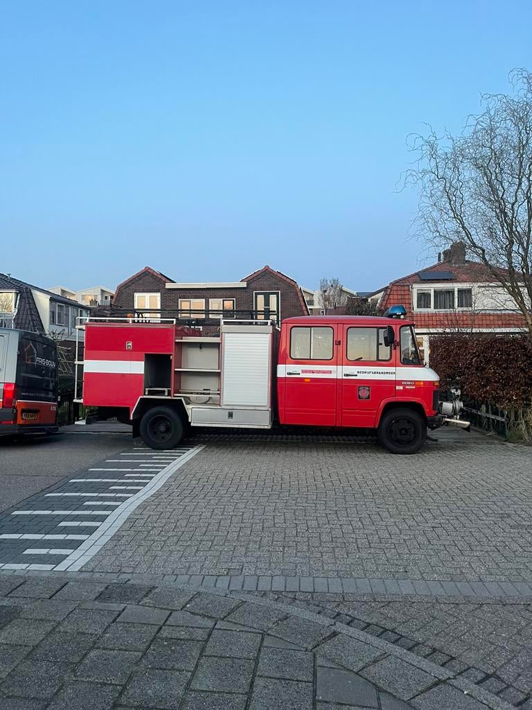 GEZOCHT Mercedes 508 608 schakelpook doorvoer-rubber, Overige niveaus, Starter, Overige vormen