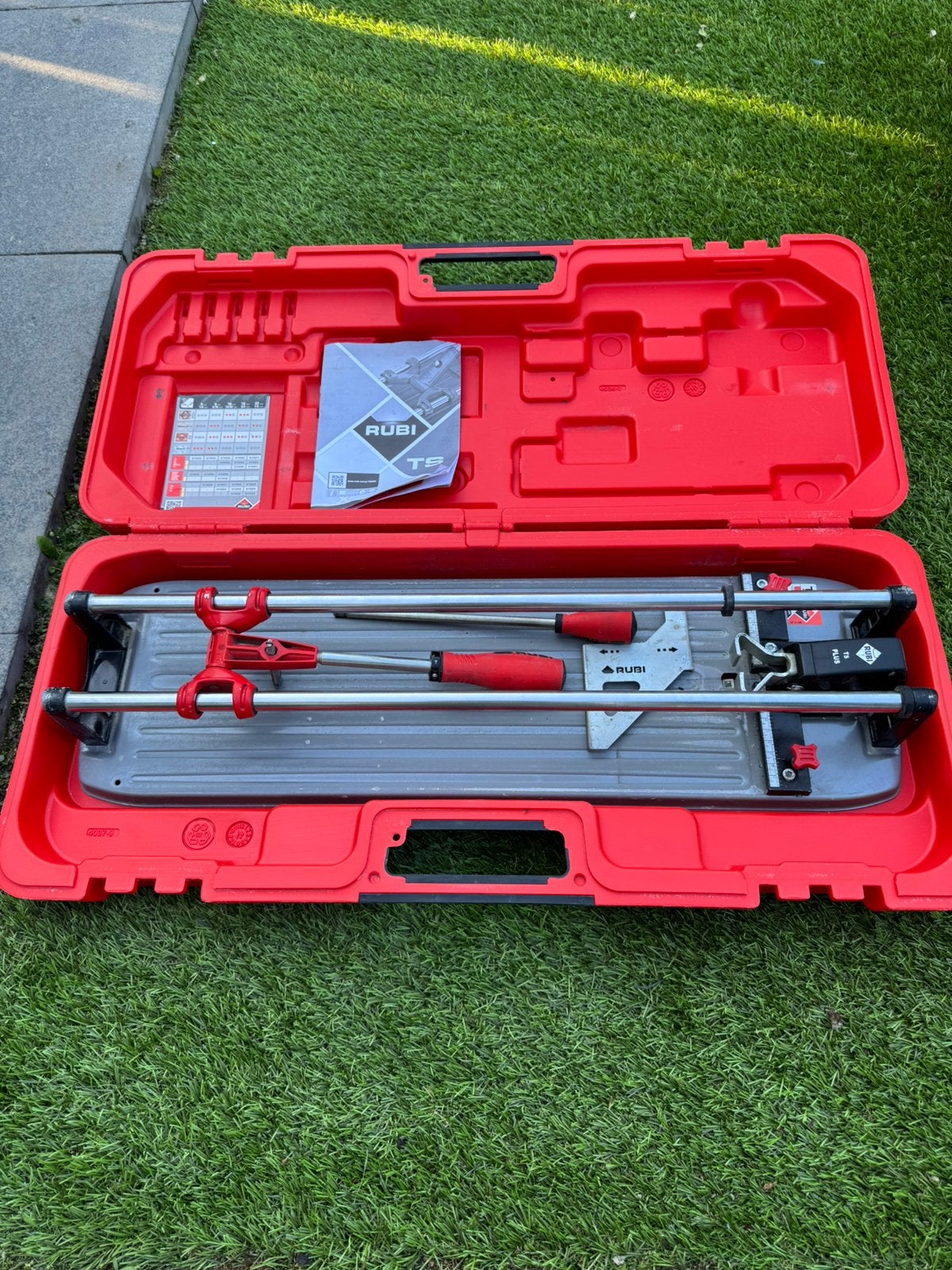 Ruby TS 57 tegelsnijder, Ophalen, Zo goed als nieuw