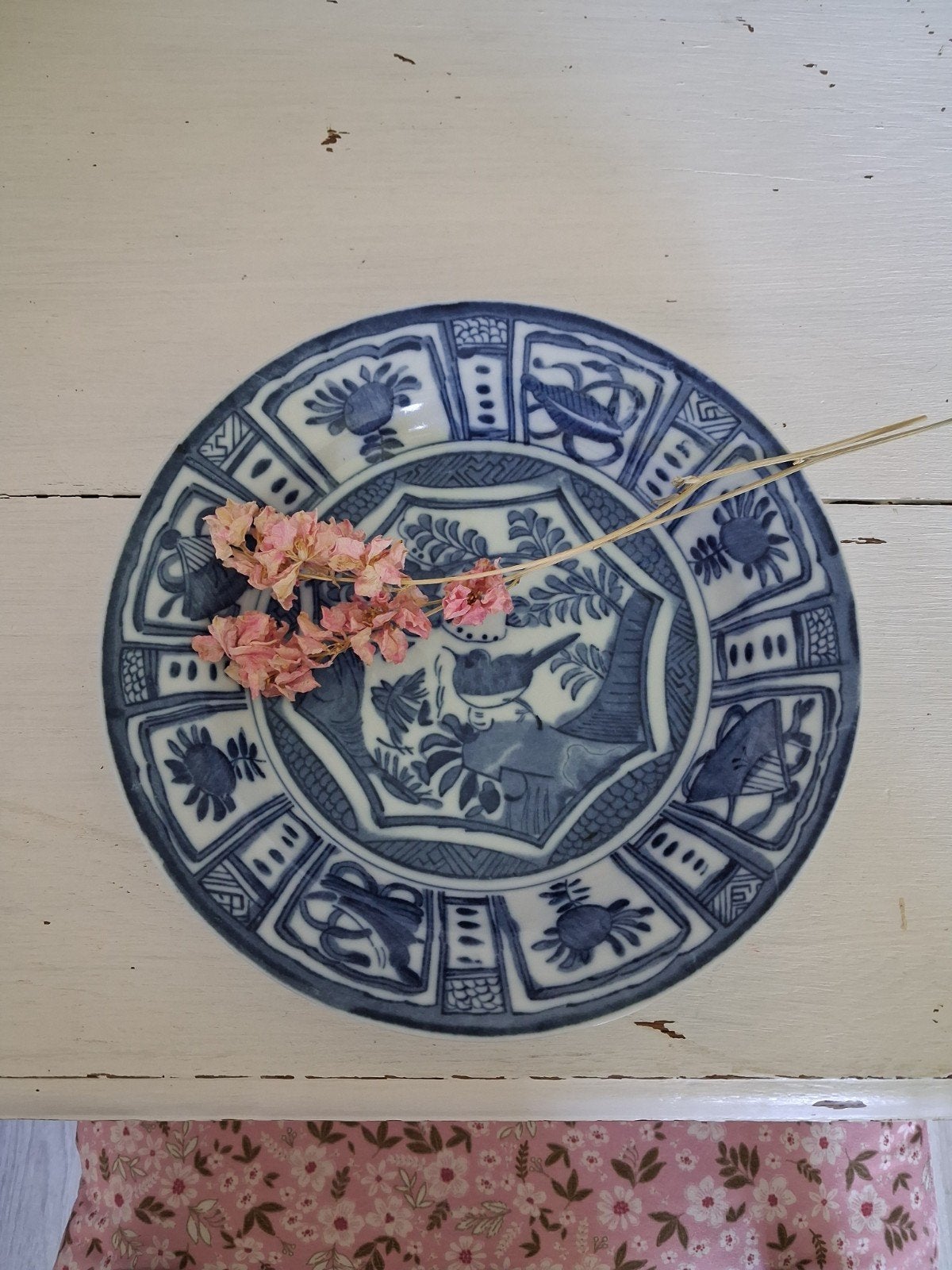 antiek, brocante wandbord/ bord,  blauw,wit met vogel, Ophalen of Verzenden
