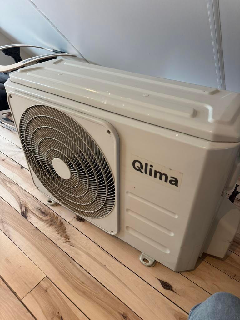 Werkende Qlima split-unit airco (binnen + buitenunit), Witgoed en Apparatuur, Airco's, Ophalen, Gebruikt, Wandairco