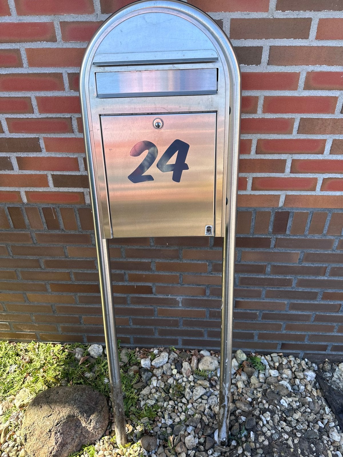 Bobi rvs brievenbus met staander (totale hoogte 140 cm), Tuin en Terras, Brievenbussen, Ophalen, Gebruikt, Rvs, Staande brievenbus