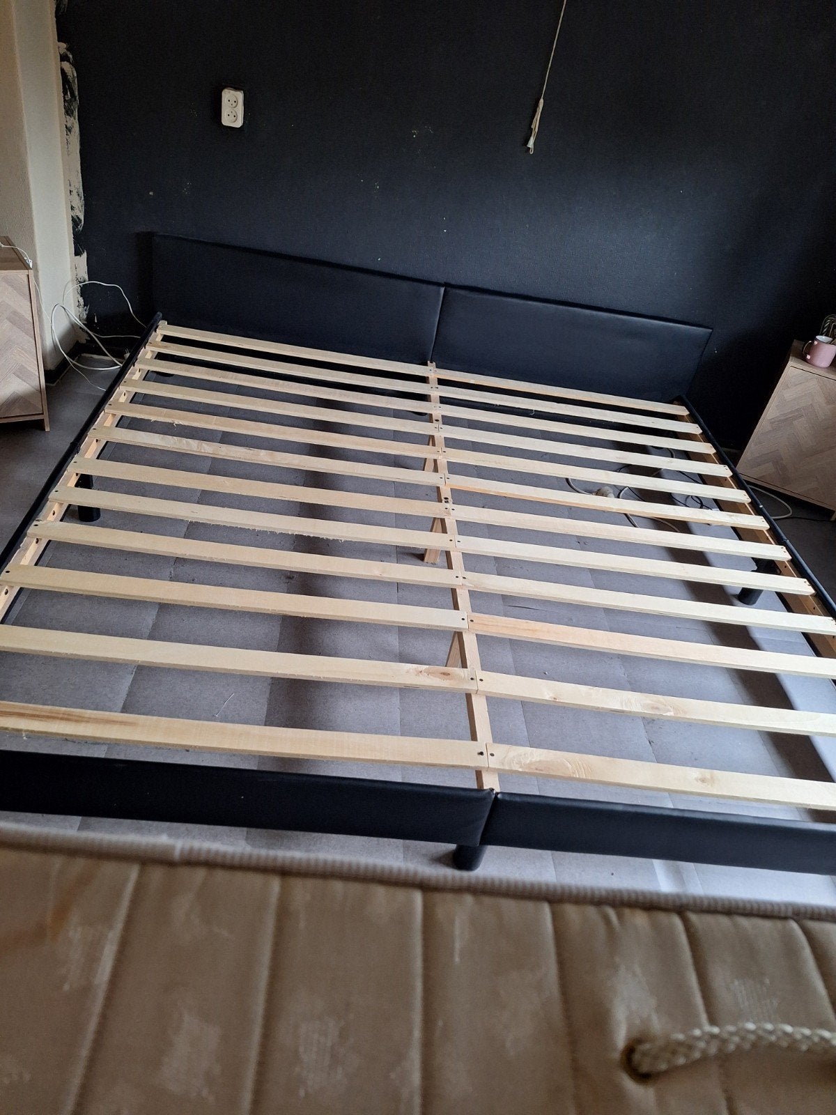twee persoonsbed, Huis en Inrichting, Slaapkamer | Bedden, Ophalen, Tweepersoons, Hout, 160 cm