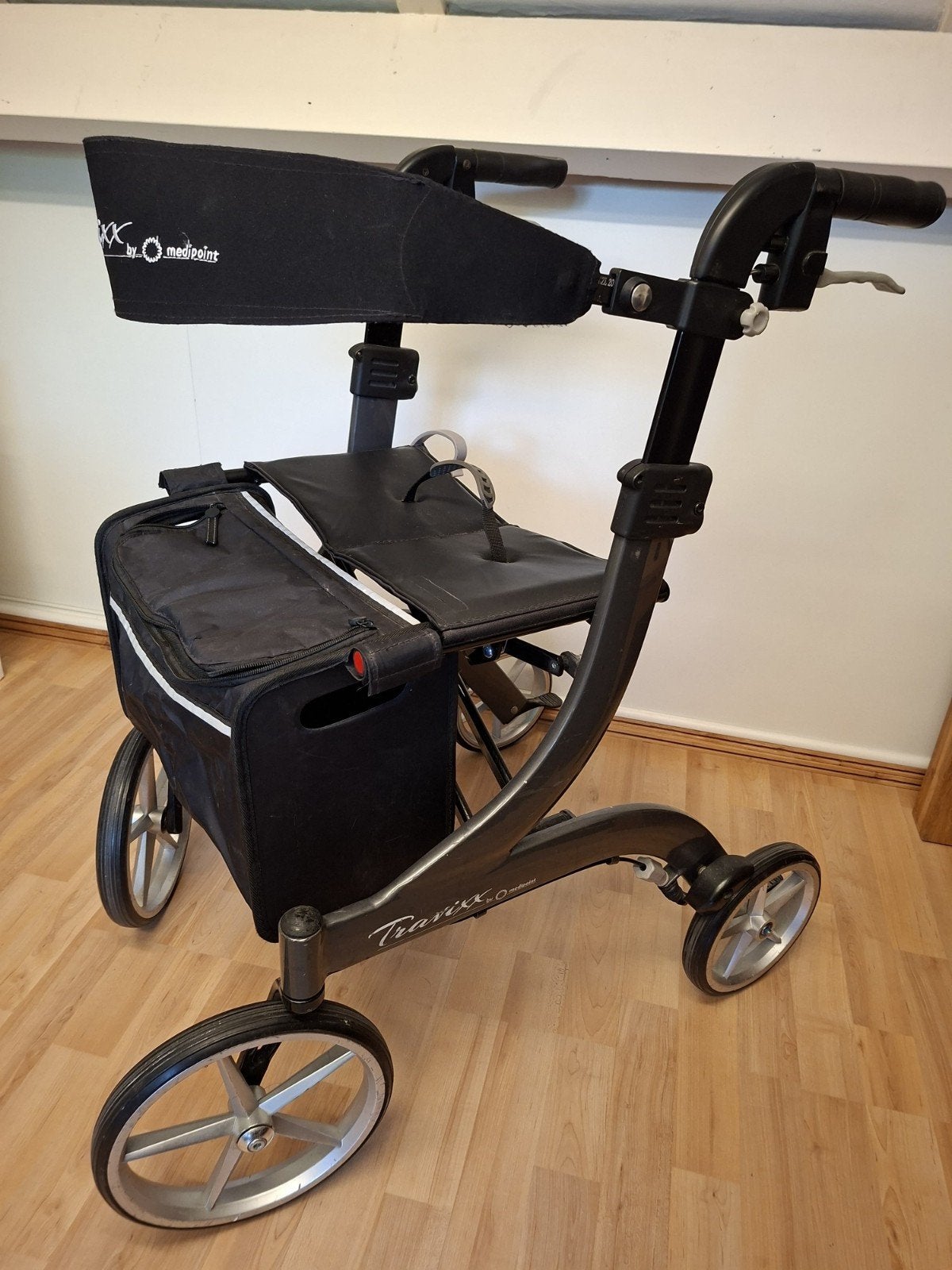 Rollator Travixx deluxe S, Diversen, Rollators, Ophalen, Gebruikt