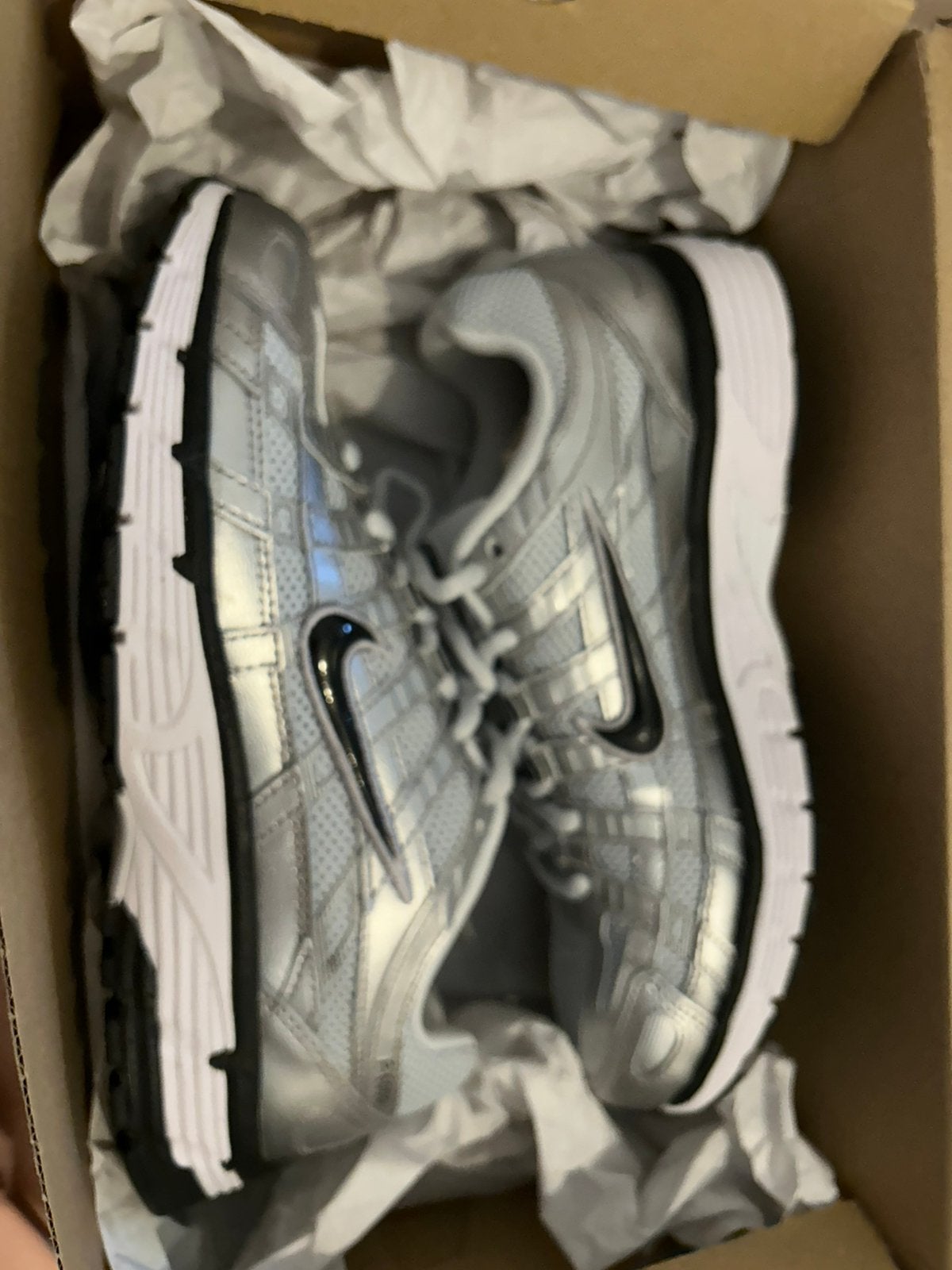 Nike schoenen, Ophalen, Overige kleuren, Sneakers of Gympen, Zo goed als nieuw