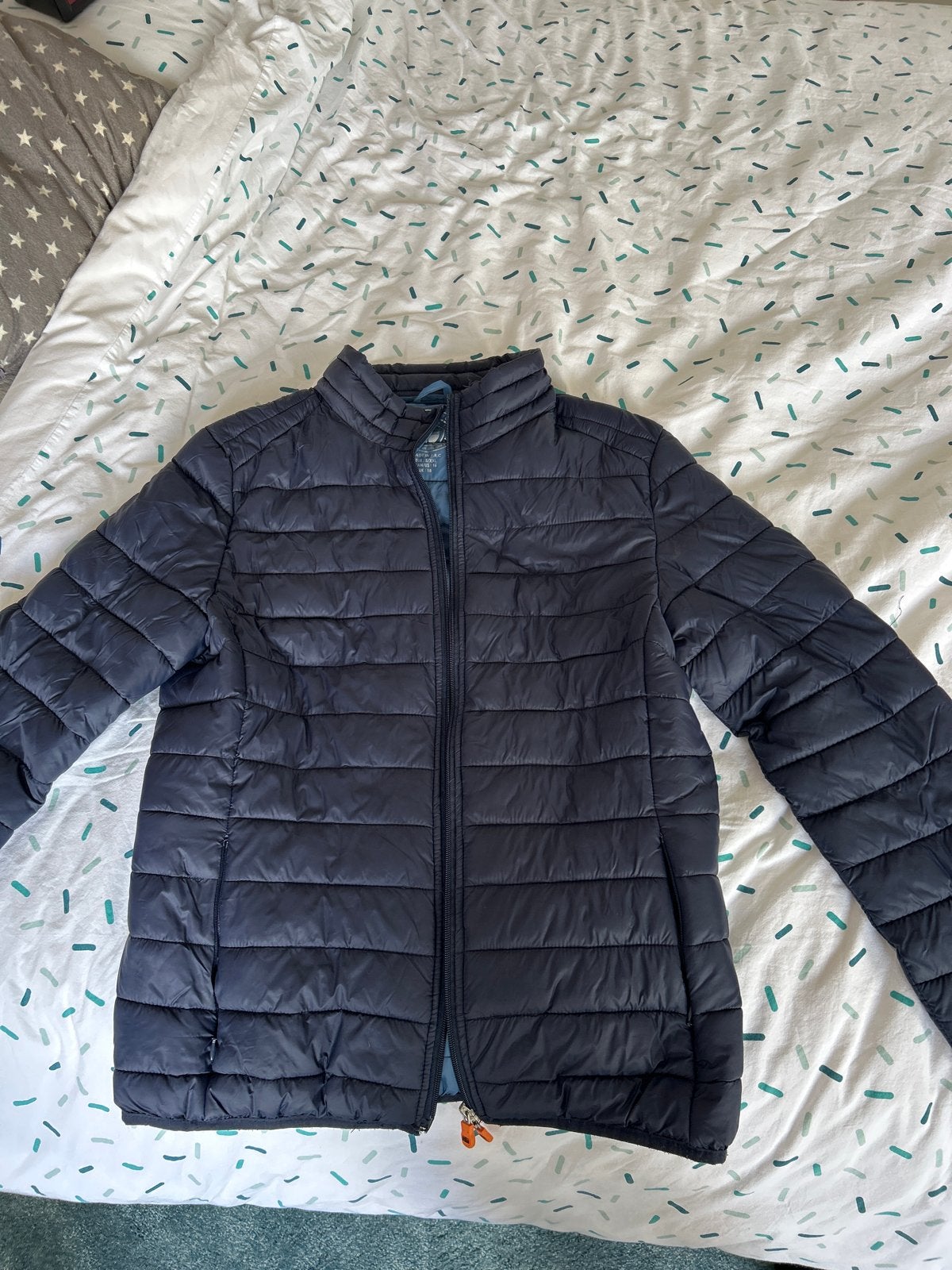 Donkerblauw kinderjasje, maat 18, voor op stal, Ophalen of Verzenden, Gebruikt, Jongen of Meisje, Jas