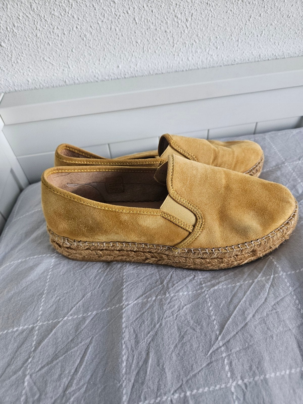 Gaimo espadrilles maat 39, Ophalen of Verzenden, Zo goed als nieuw, Geel, Espadrilles of Moccasins