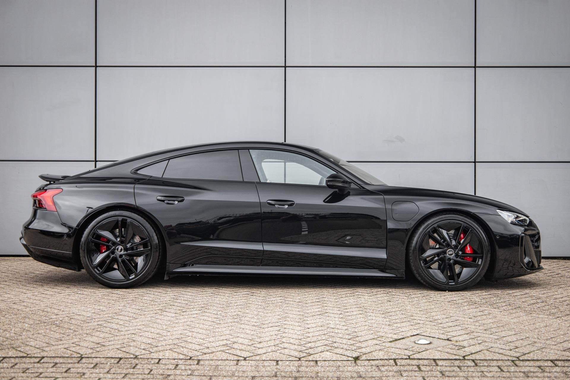 Audi S e-tron GT 592pk | 21" LMV | Head-up | Panoramadak | B, Auto's, Automaat, 660 min, Gebruikt, Lichtsensor