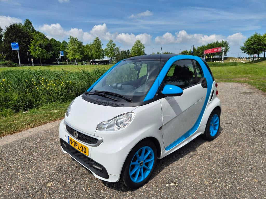 Smart ForTwo Electric Drive Coupe 2014 Wit, Auto's, Smart, Particulier, ForTwo, ABS, Elektrisch, Hatchback, Automaat, Origineel Nederlands
