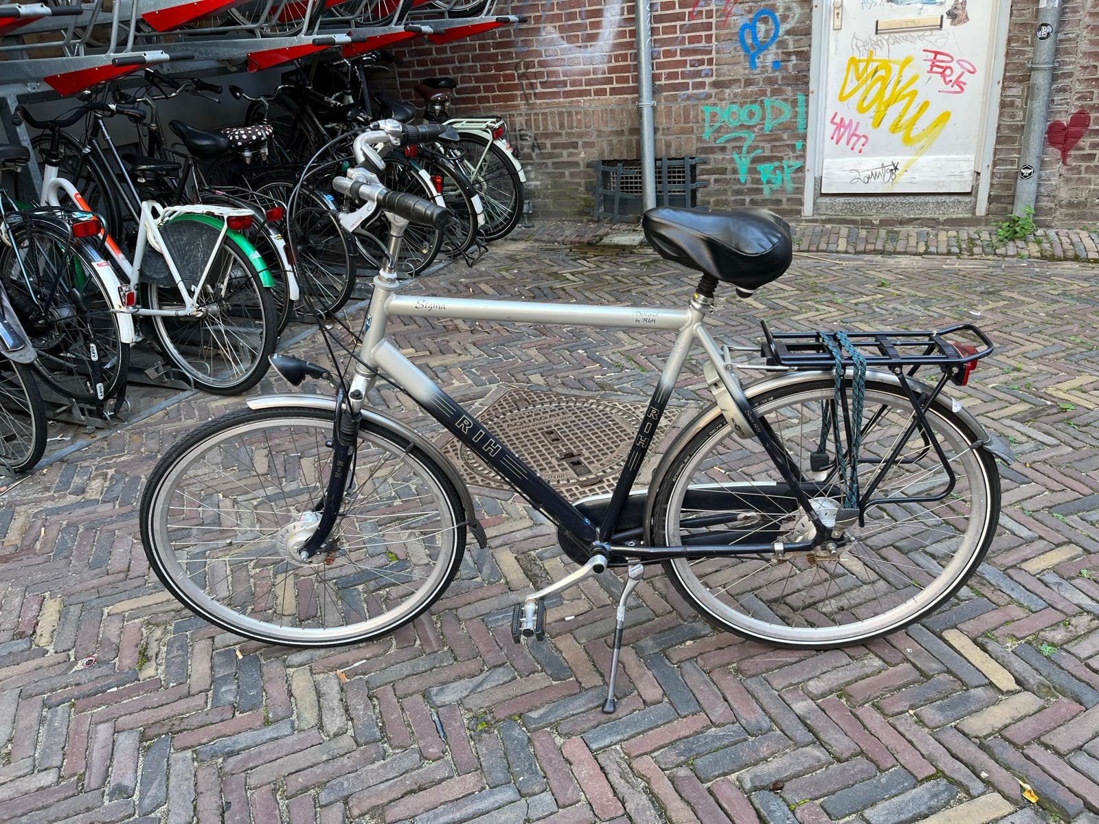 RIH fiets - Zo goed als nieuw, Velgrem, Versnellingen, Zo goed als nieuw, 53 tot 57 cm