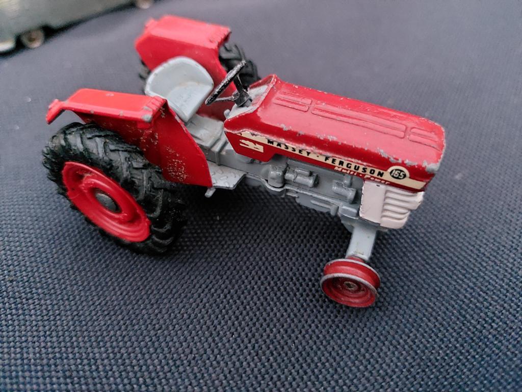 Corgi Toys Massey Ferguson 165 Multi-Power Tractor, Ophalen of Verzenden, Gebruikt