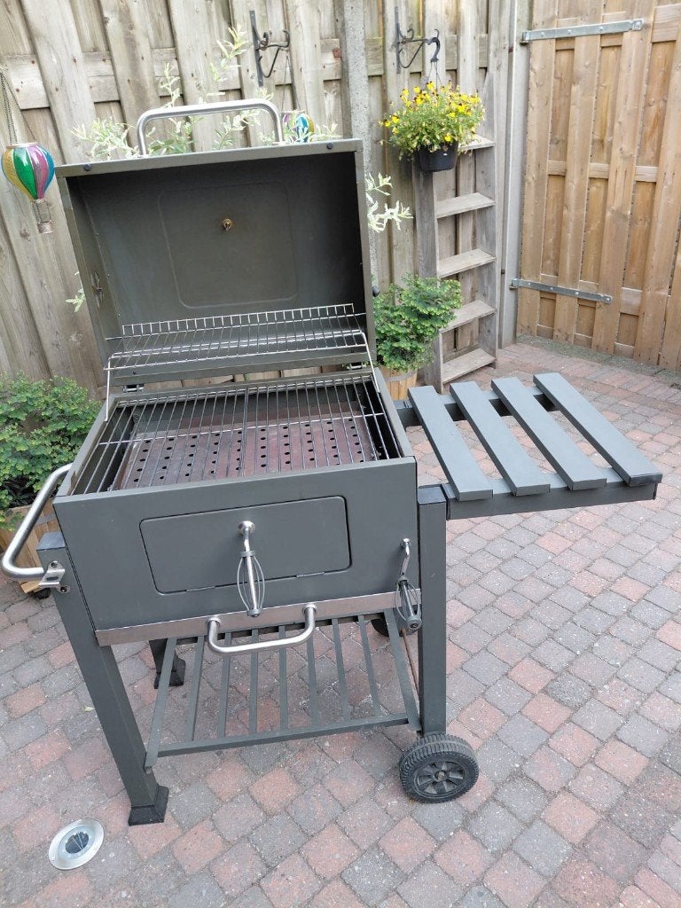Houtskool BBQ grijs, Tuin en Terras, Houtskoolbarbecues, Ophalen, Gebruikt