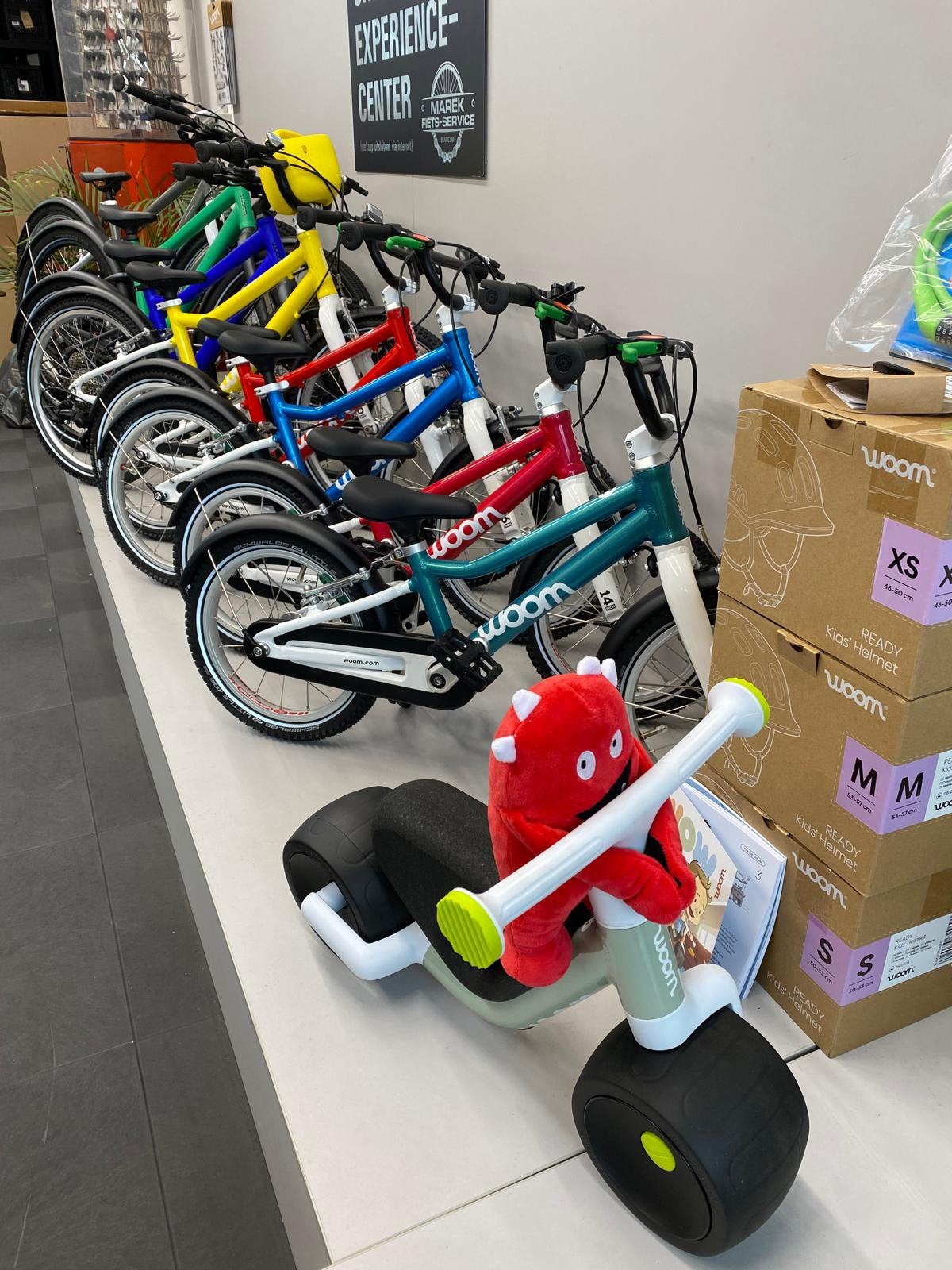 Woom kinderfietsen alle maten voorradig, Fietsen en Brommers, Fietsen | Kinderfietsjes, Ophalen, Zo goed als nieuw, Minder dan 16 inch