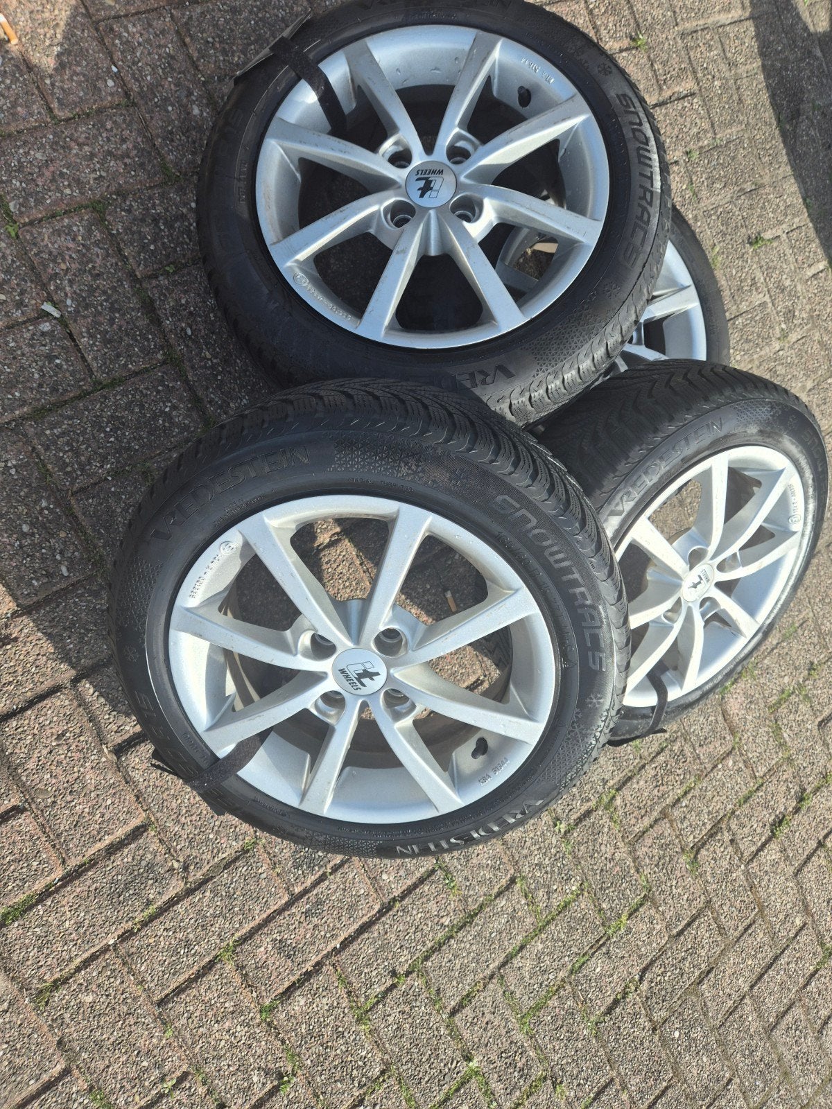 165/60 R15 Winterbanden  15 inch IT Wheels velgen, Auto-onderdelen, Banden en Velgen, Ophalen, 15 inch, Banden en Velgen, Winterbanden