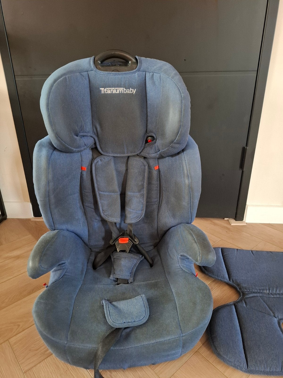 Titaniumbaby autostoel - Blauw - 0-18 kg, 0 t/m 18 kg, Verstelbare rugleuning, Ophalen, Overige merken