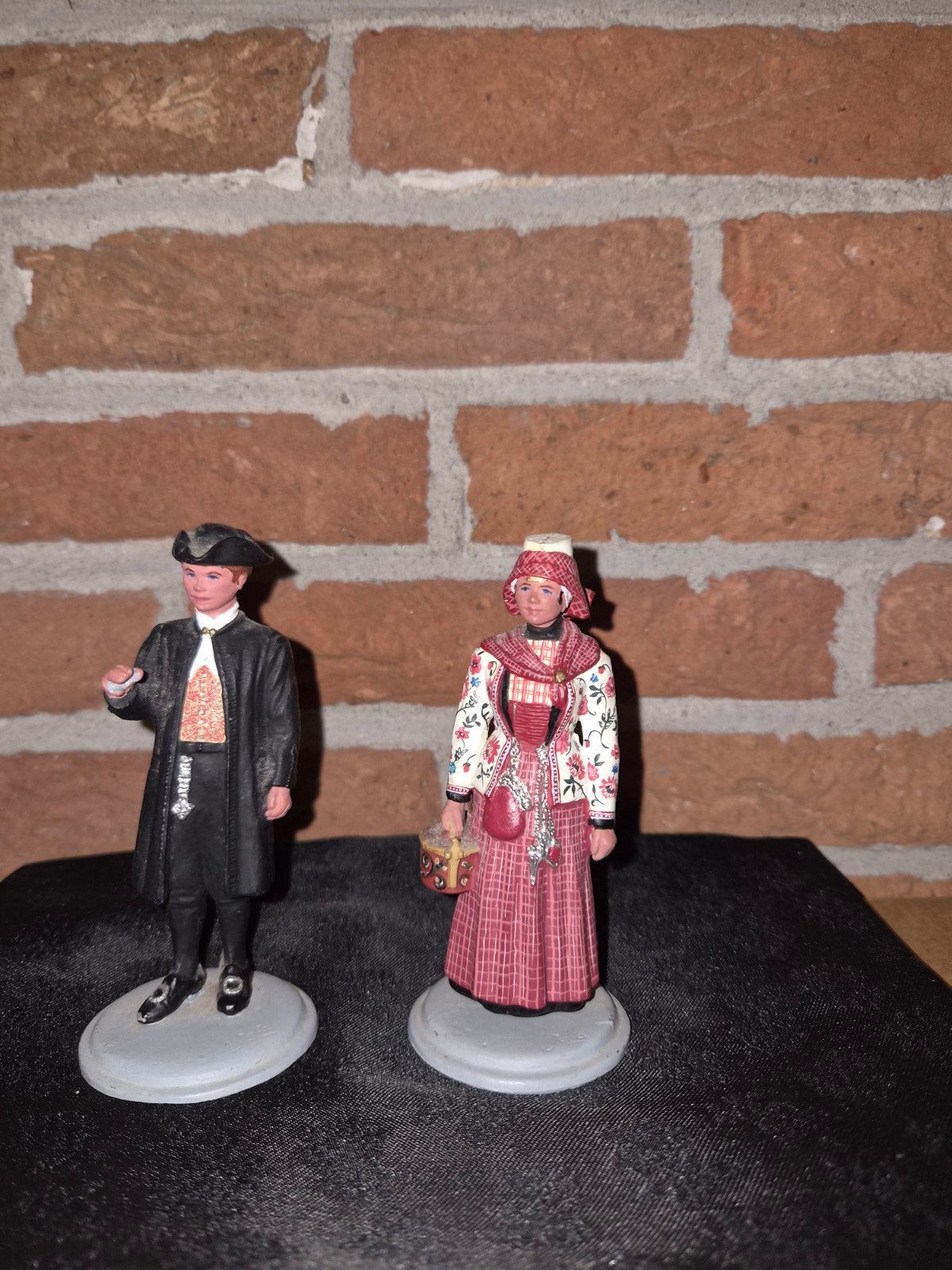 Tin figuren in Hindelooper klederdracht , Joop Andriessen, Ophalen of Verzenden, Zo goed als nieuw, Mens