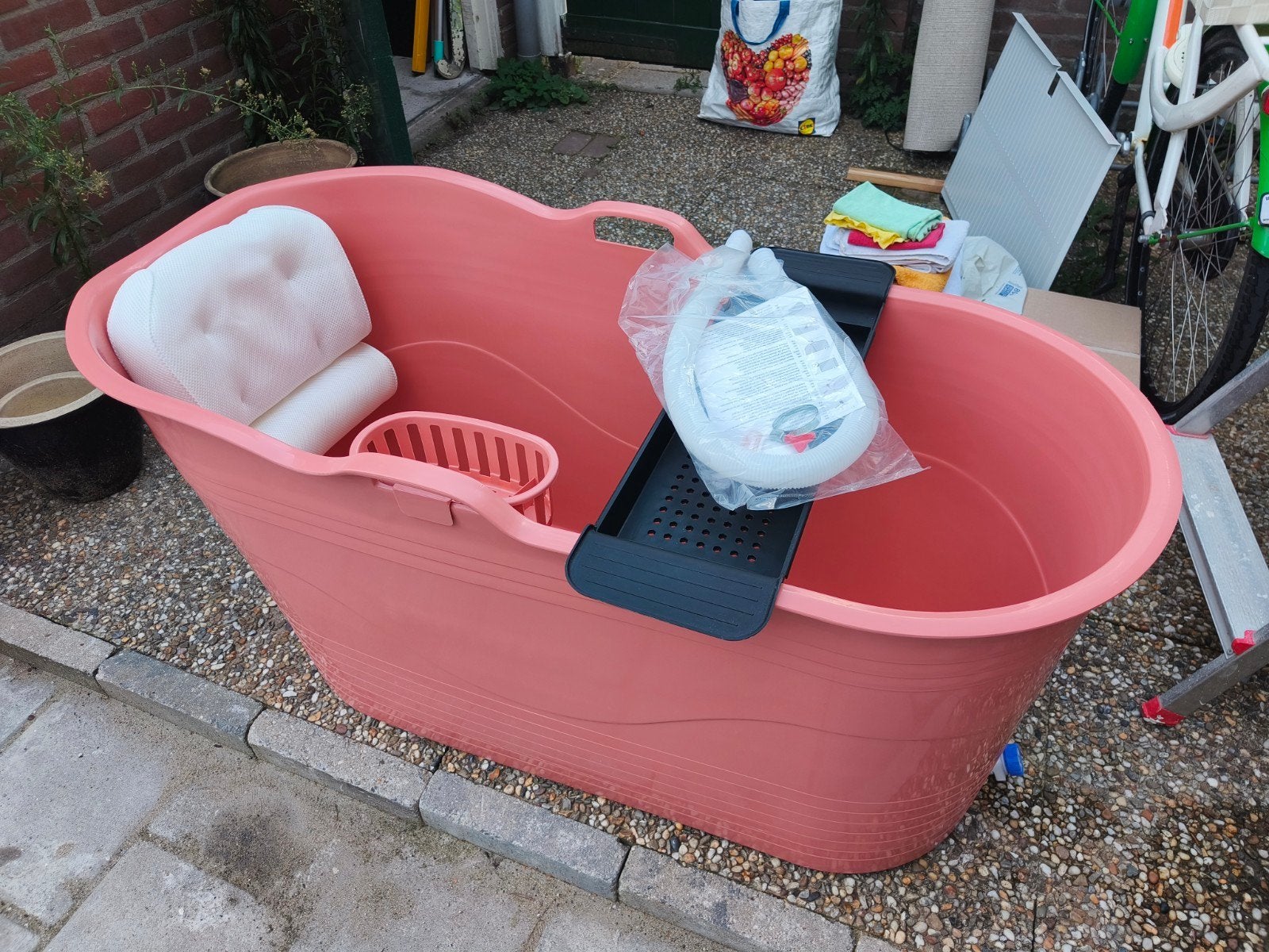 Bath bucket - Roze zitbad met accessoires, Huis en Inrichting, Ophalen, Zo goed als nieuw
