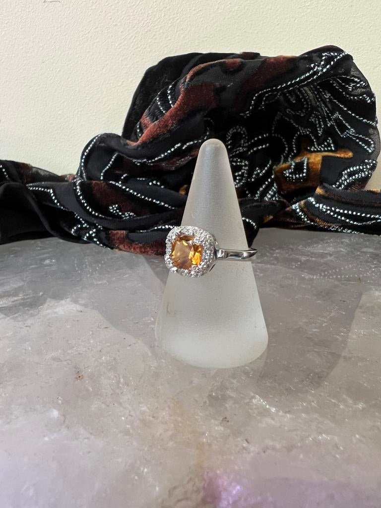 Citrien Madeira topaas beschermt geluk welvaart succes magie, Geel, Nieuw, Ophalen of Verzenden, Dame of Heer