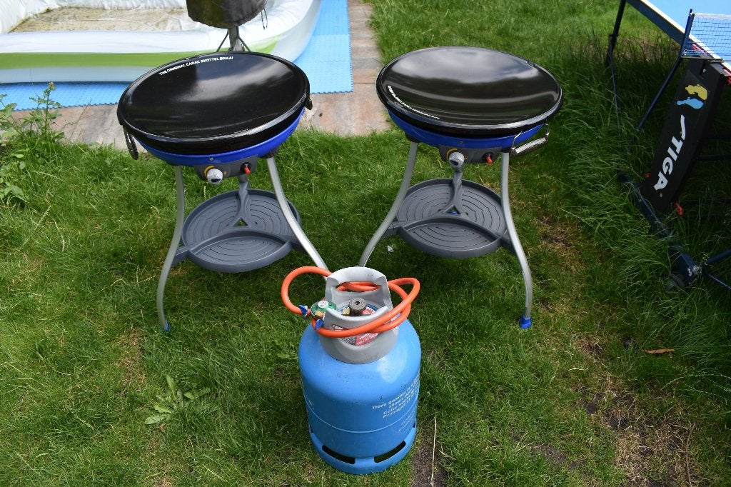 2x Cadac Skottelbraai Carri Chef + toebehoren NIEUW/ZGAN, Ophalen, Zo goed als nieuw, """""""Cadac """"""""Skottel"""""""" Barbecue"""""""""""""""