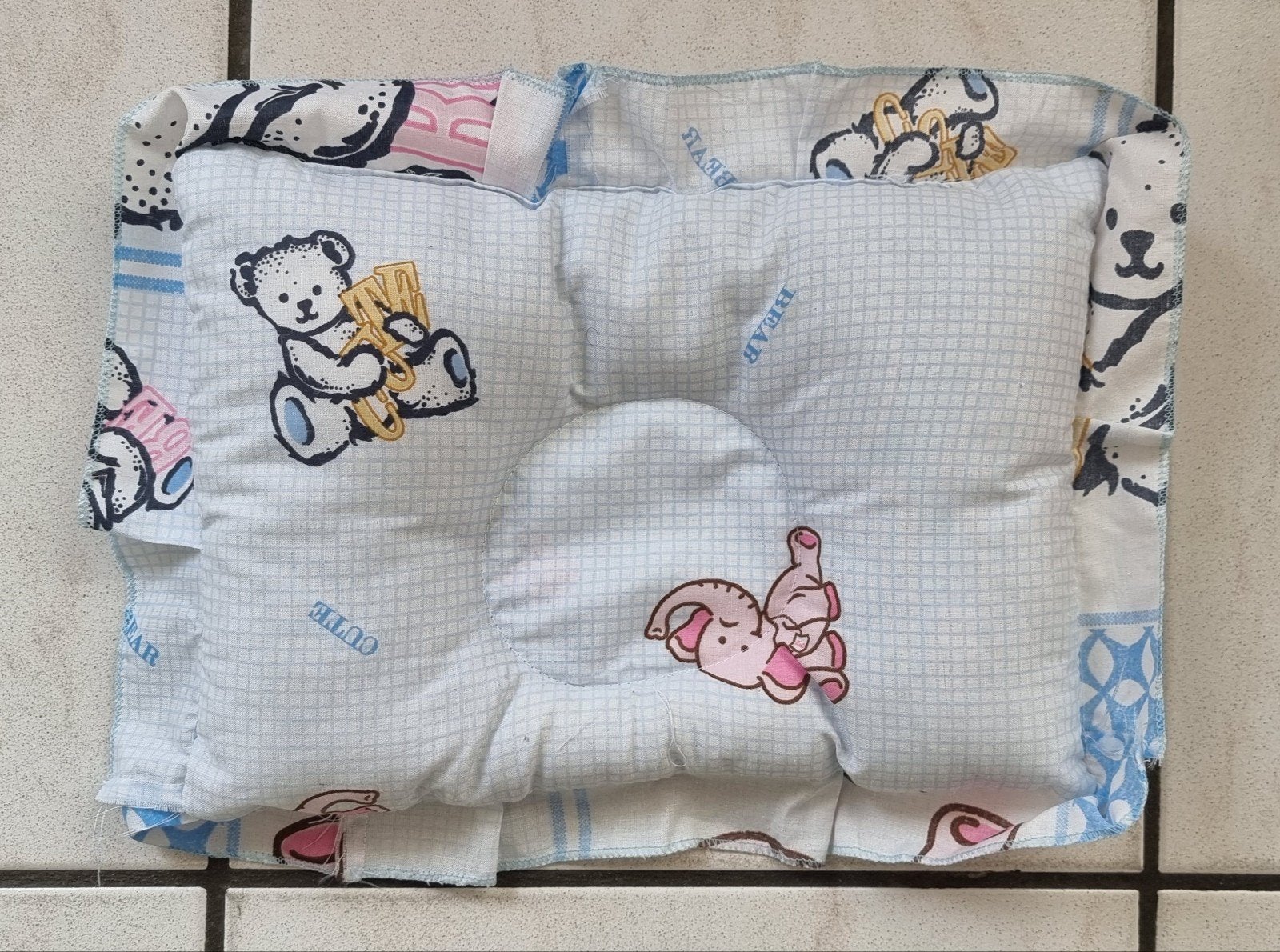Hoofdkussen baby, mooi rond babyhoofdje dieren kussentje. Be, Kinderen en Baby's, Jongetje of Meisje, Wit, Dekbedovertrek, Ophalen of Verzenden