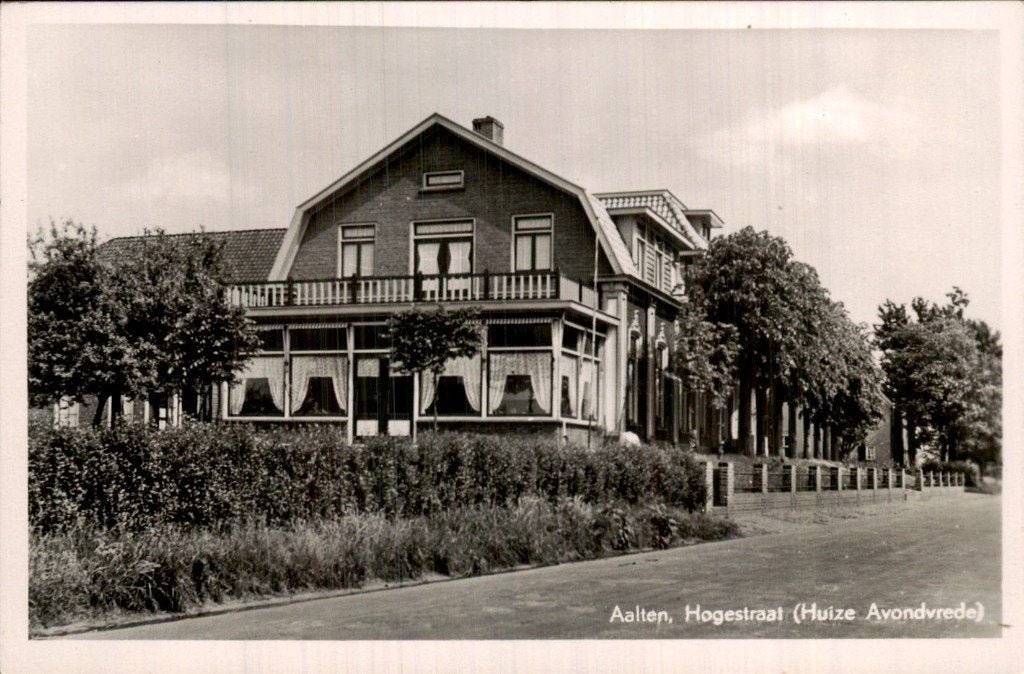 Aalten - Hogestraat - Huize Avondvrede, Ophalen of Verzenden, 1920 tot 1940, Gelopen, Gelderland