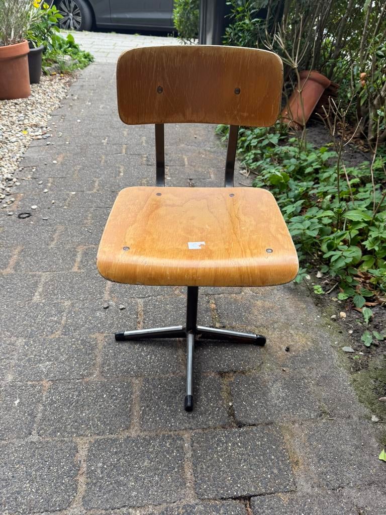 Vintage school stoeltje, Ophalen of Verzenden, Gebruikt, Stoel(en)