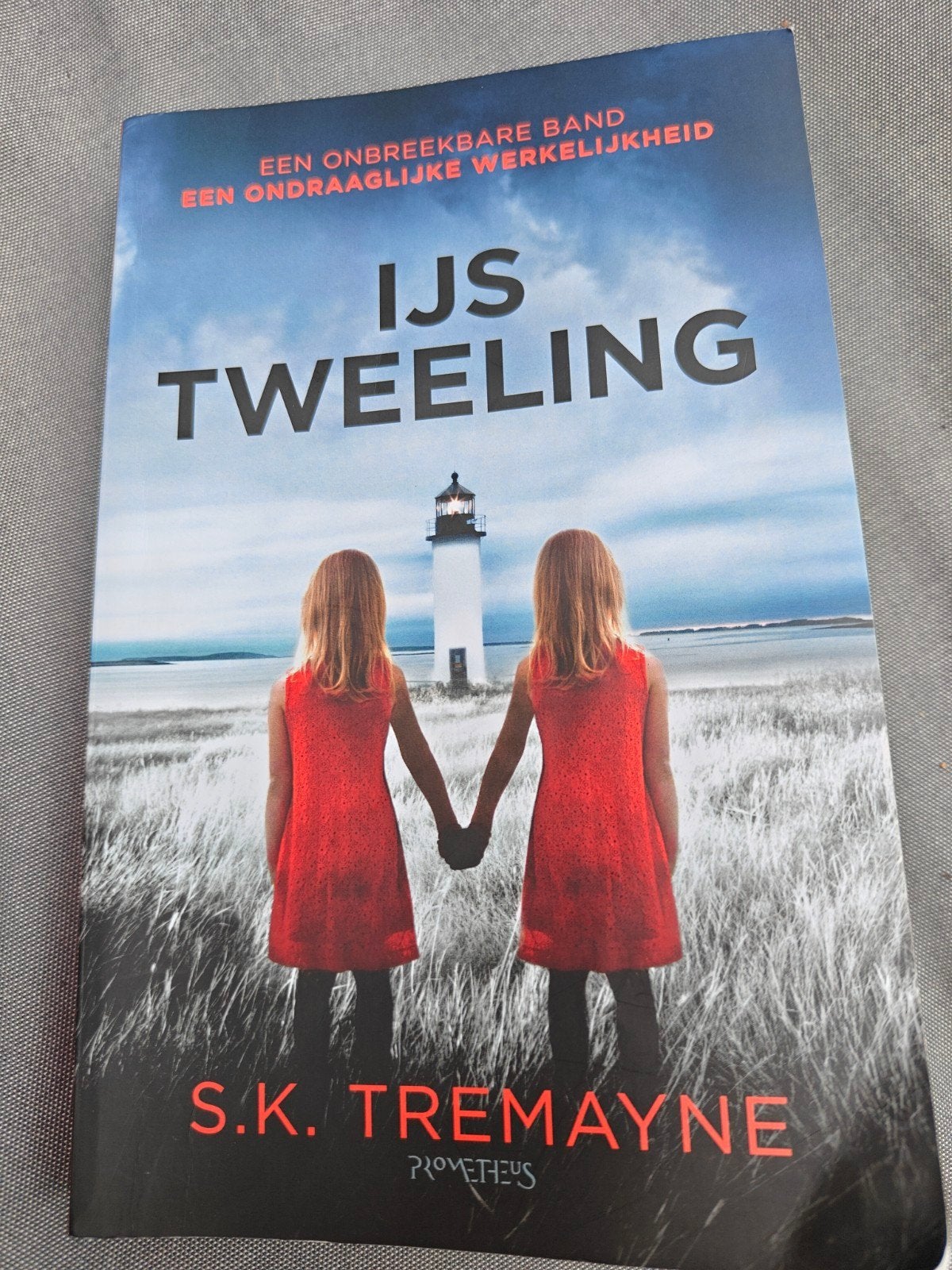 S.K. Tremayne - IJstweeling (special), Boeken, Ophalen of Verzenden, Gelezen, S.K. Tremayne; Lidwien Biekmann