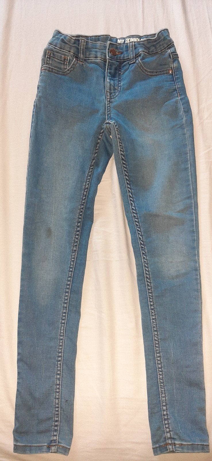 Spijkerbroek maat 140 hema skinny fit zgan, Kinderen en Baby's, Kinderkleding | Maat 140, Broek, Meisje, Ophalen of Verzenden